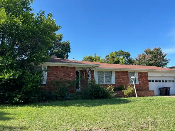 6808 Jewell Ave, Fort Worth, TX 76112