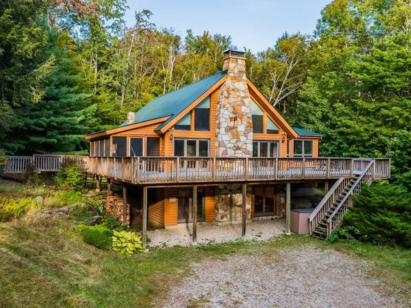 434 Bobcat Run, Londonderry, VT 05155