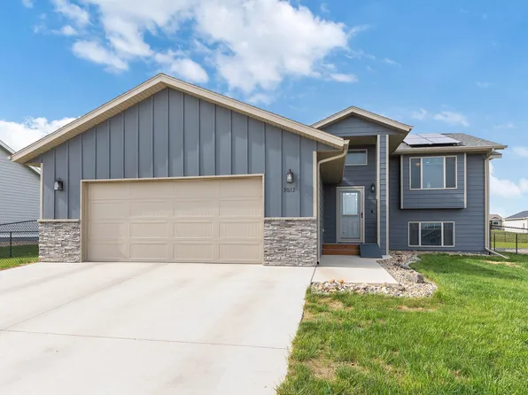3012 Allison Ln, Rapid City, SD 57703