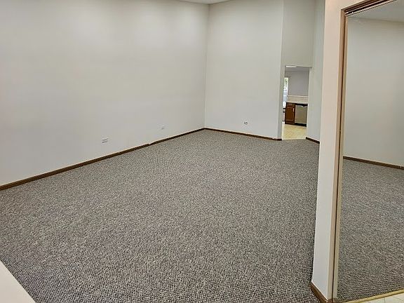 3rd image of 1309 Darnell Dr