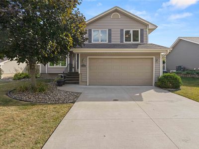 7036 Sharon Dr, Urbandale, IA, 50322