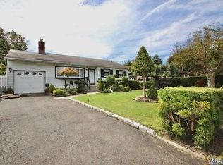 6 Commack Rd, Brentwood, NY 11717