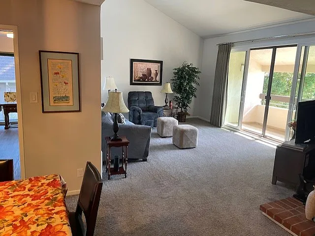 1456 San Carlos Ave #305 — Photo 3