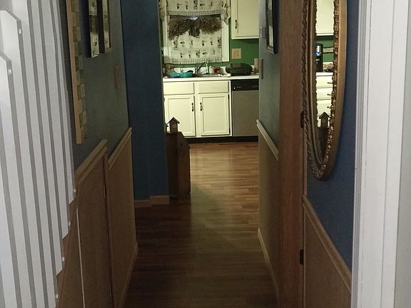 5th image of 312 W Skyway Dr