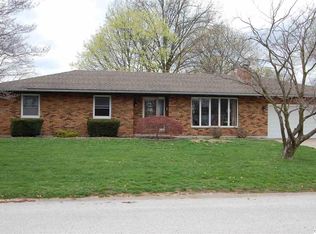 3121 Gross Gables, Quincy, IL 62305