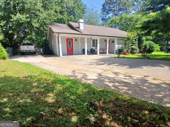 3356 Hollow Ct, Lawrenceville, GA 30044