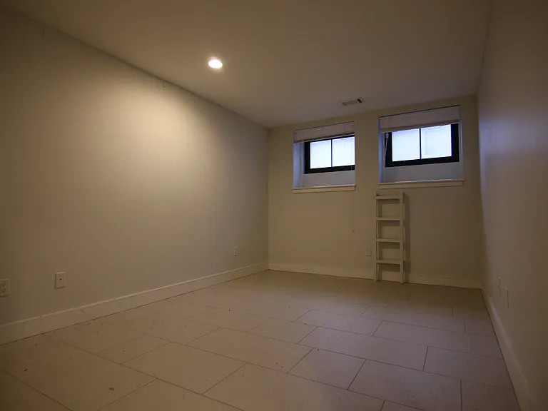 557 Columbus Ave #B3 — Photo 6