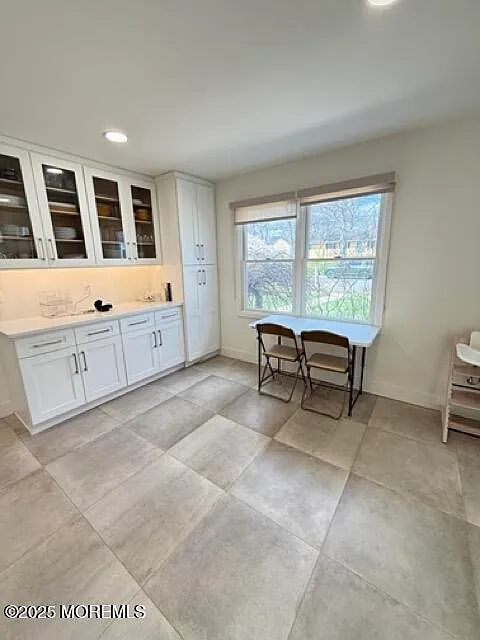 3 bed, 1.5 bath, 1872 sqft, $4,000 — Photo 4