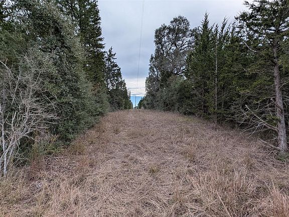 3rd image of 1001 County Road 126