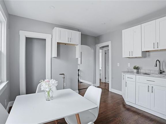 3rd image of 79 Bellevue Ave