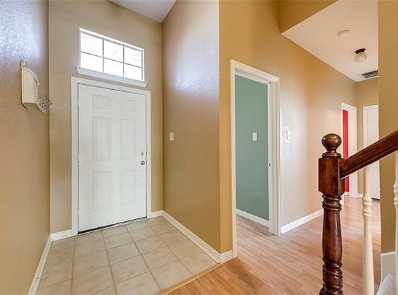 2nd image of 3024 Baybreeze Dr