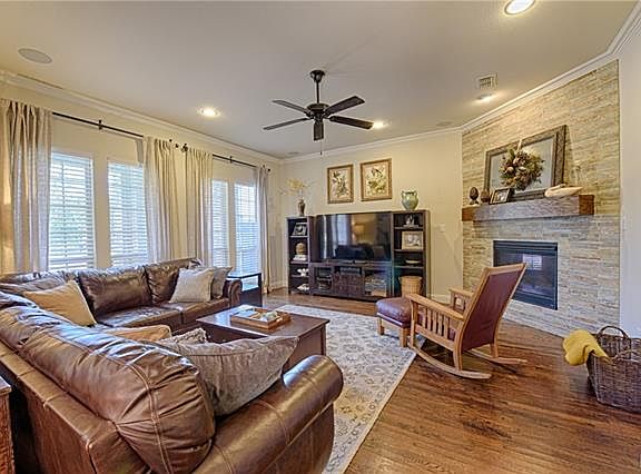 3rd image of 2509 Charlie Bird Pkwy