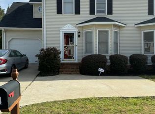 24 Corbin Ct, Taylors, SC 29687