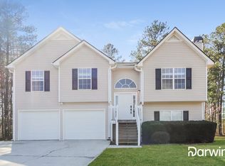 138 Clear Creek Dr, Dallas, GA 30157