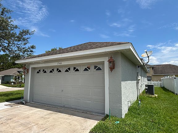 3rd image of 2566 Cypress Trace Cir