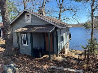 63 W Shore Dr, Higganum, CT 06441