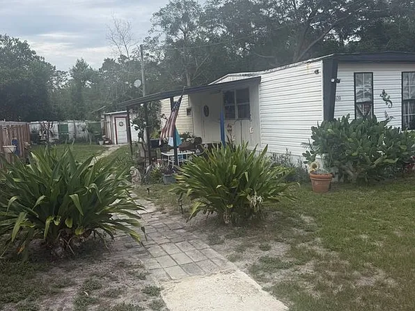 8629 Nussbaum Dr, Jacksonville, FL 32210