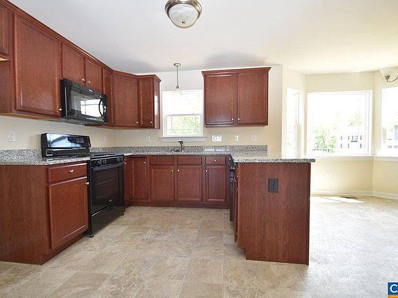 3rd image of 97 Richardson Dr