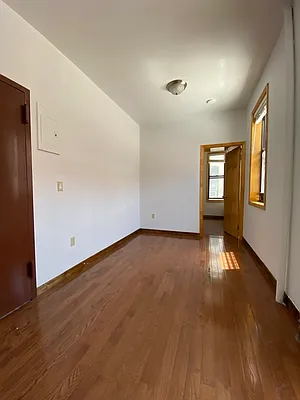 Rented by REAL New York | media 3