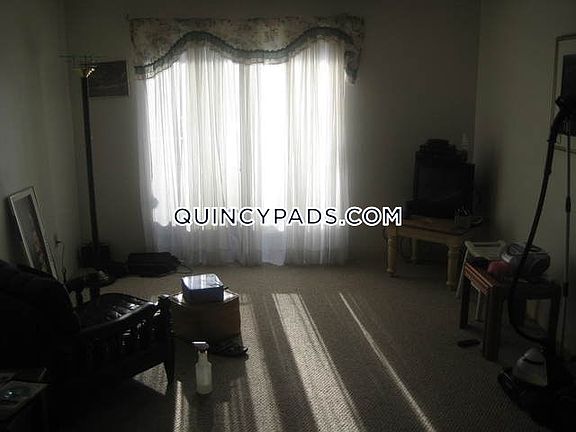 4th image of 75 Scotch Pond Pl APT 16
