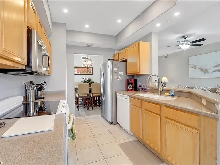 11601 Navarro Way #2102 — Photo 4