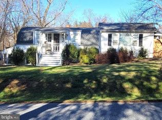 105 Grandview Ave, Hopewell, NJ 08525