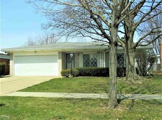 13587 Terra Santa Dr, Sterling Heights, MI 48312