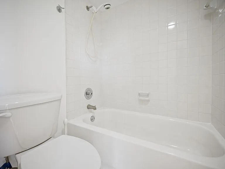 2800 SW 87th Ave #1111 — Photo 19
