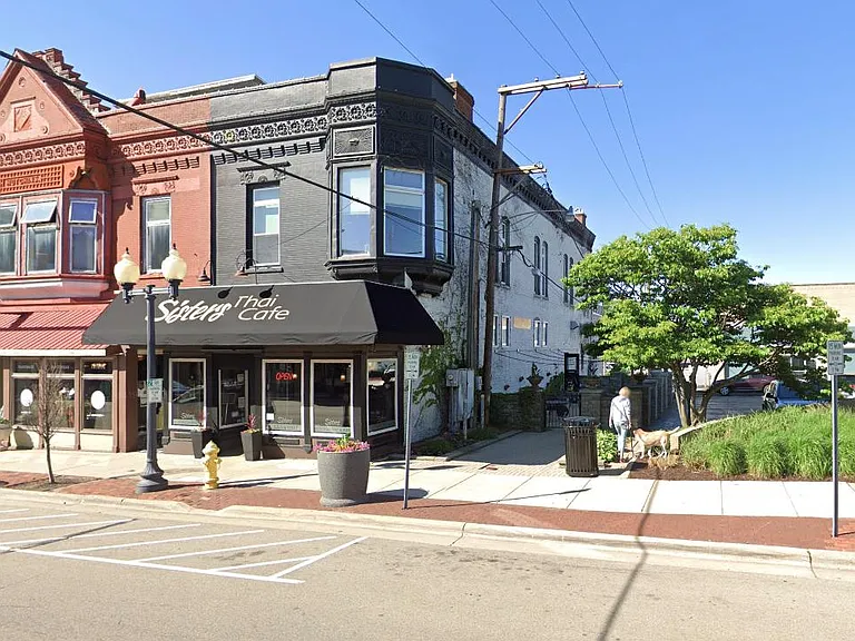 514 E State St #1 — Photo 13