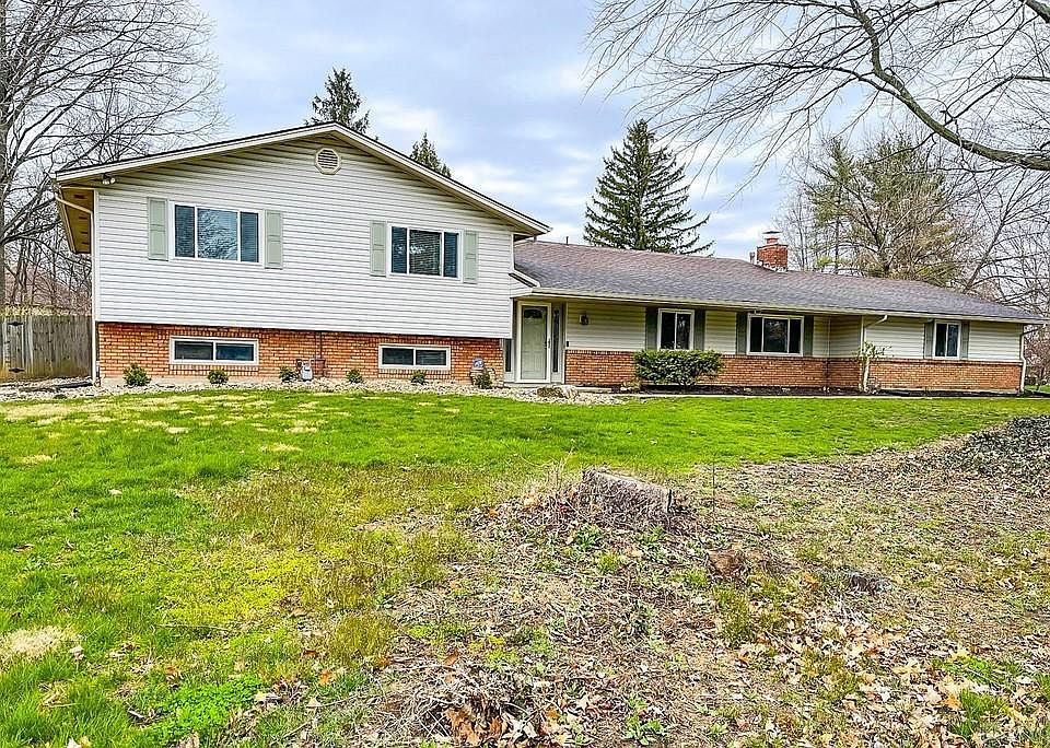 1st image of 8551 Birchcreek Cir