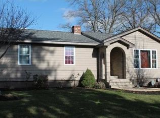 190 Frost St, Fall River, MA 02721