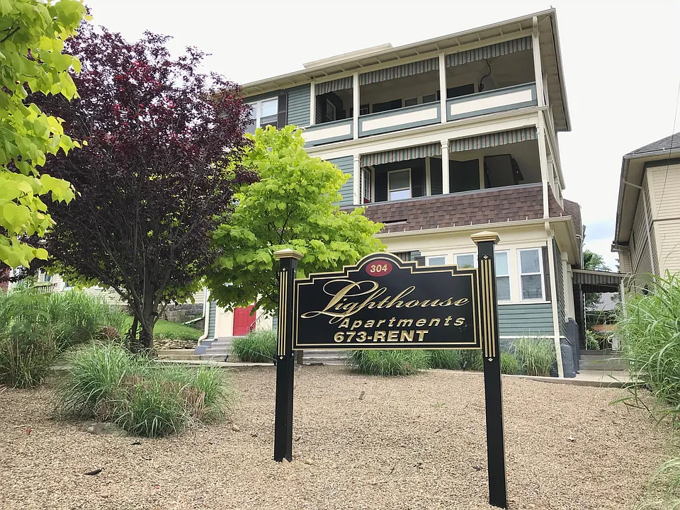 304 Central Ave #8