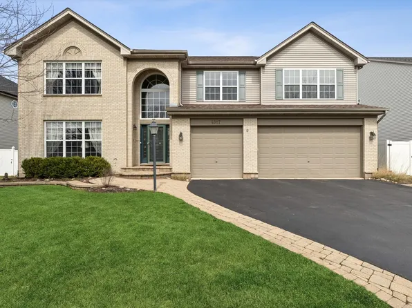 4917 Kimball Ln, Carpentersville, IL 60110