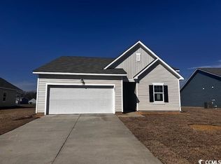 661 Castillo Dr, Loris, SC 29569