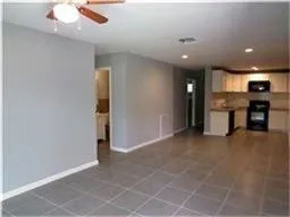 3rd image of 12128 Troulon Dr