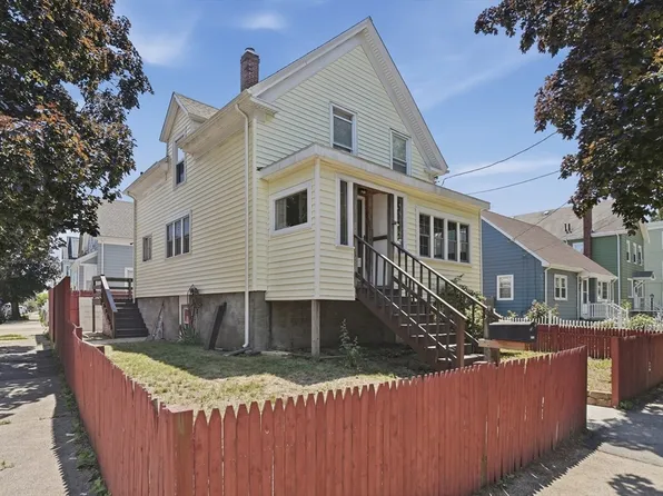 110 Waterhill St, Lynn, MA 01905