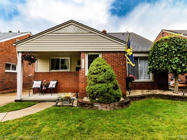 15185 Keppen Ave, Allen Park, MI 48101