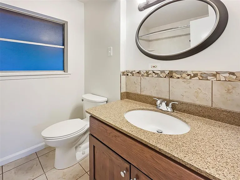 3911 Pine Meadow Ln — Photo 13