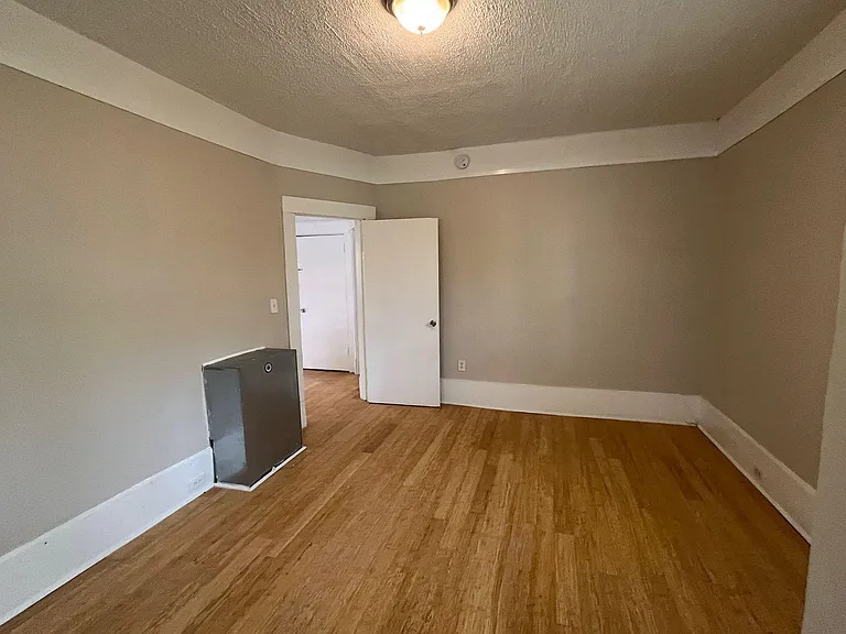 2402 Clifton St NW — Photo 19