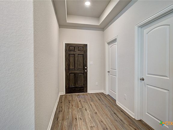 3rd image of 2667 Greenwell Ln