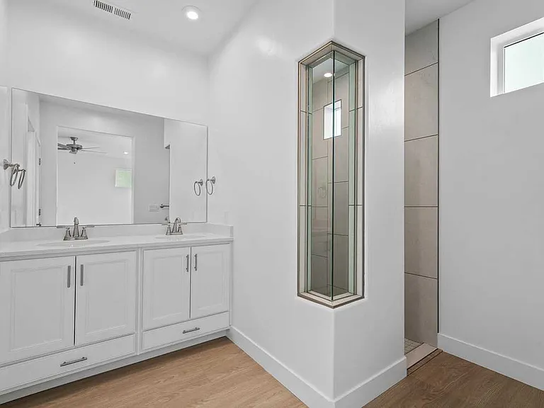 5651 S Garnet Dr — Photo 11