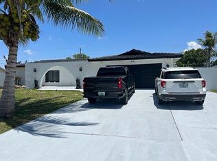 4511 SE 14th Ave, Cape Coral, FL 33904