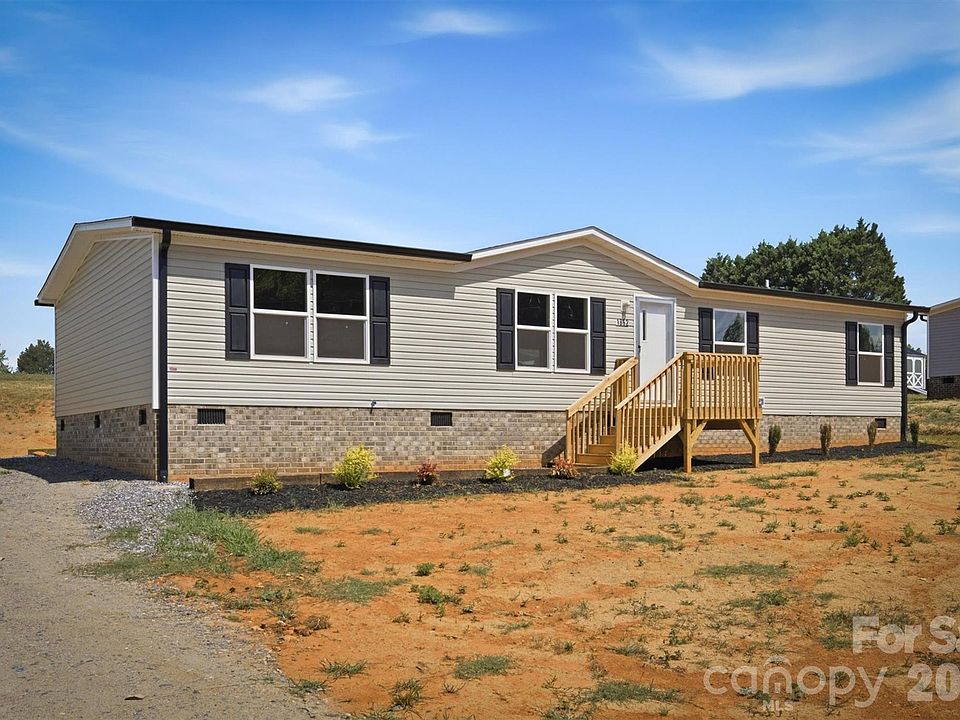 1st image of 1862 Mesa Dr