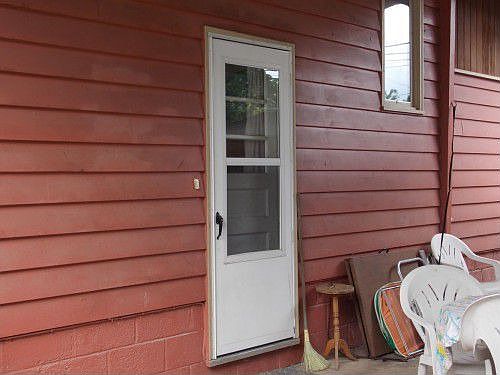 2nd image of 1313 Linn St