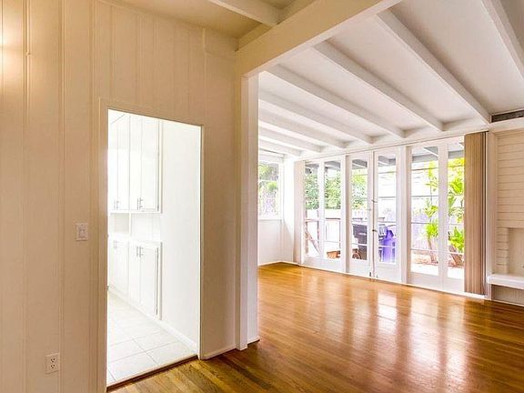 2nd image of 561 Marine St