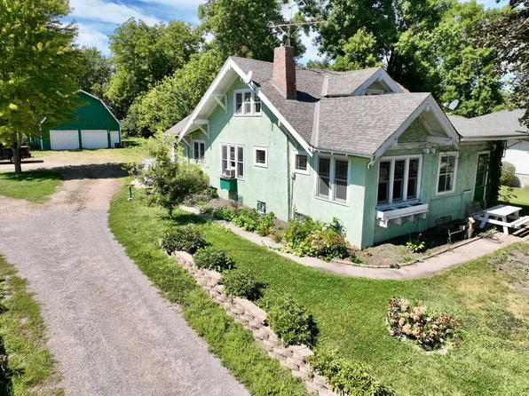 308 S 13th St, Olivia, MN 56277