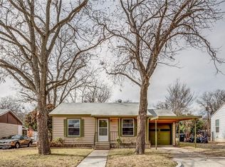 4904 Marks Pl, Fort Worth, TX 76116