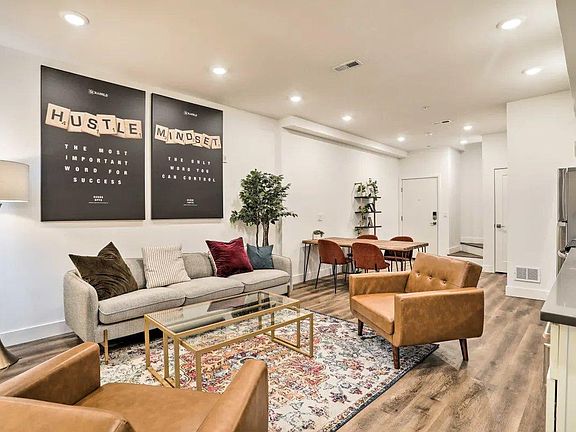 2nd image of 2531 W Girard Ave #2