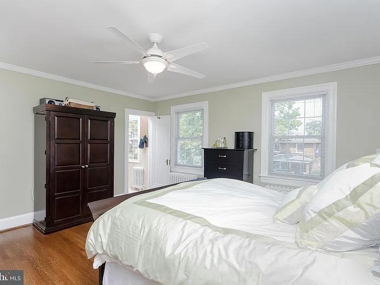 616 Nicholson St NW — Photo 11