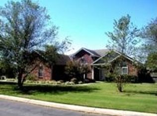 410 Bluff Dr, Lowell, AR 72745